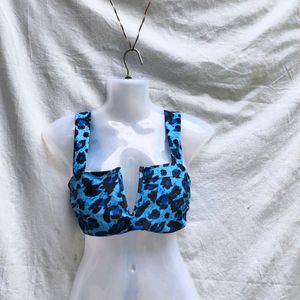 86P. CUTE BLUE AND BLACK TUBE TOP