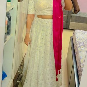 2 Lehengas