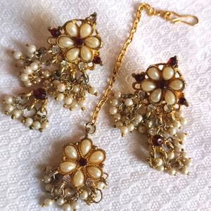 Earrings And Mangtika