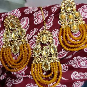 Mustard Earrings With Maangtika