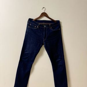 Levis Men 513 Jeans