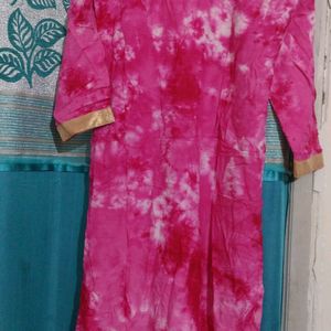 Mangenta Colour Kurti