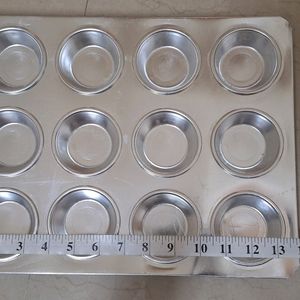 Aluminium Muffins Tray