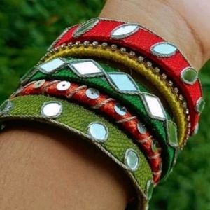 Green Red Mirror Work Bangles 💚❤️