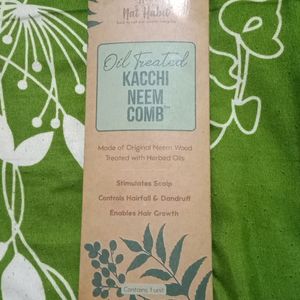 Oil Treated Kacchi Neem Comb