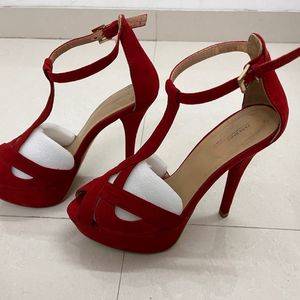 PRICE DROP! Imported red Zara heels (EU 37)