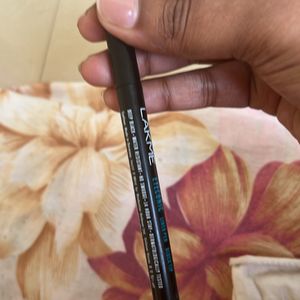 Lakme Blocktip Liner Pen