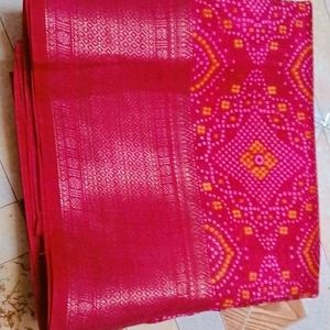 Maharani Bandhani Saree....💖🫶