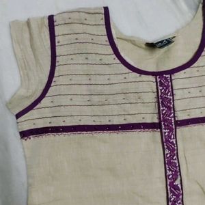 Zola Kurta - Size XL