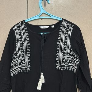 Black And White Short Kurti (Tunic)