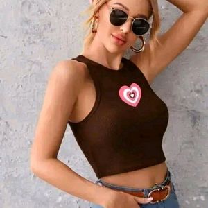 Brown heart tank crop top 🤎