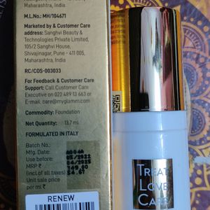 Myglamm Treat Love Care Oil Control Foundation