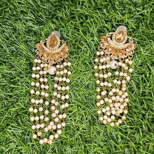 brand new golden colour earrings