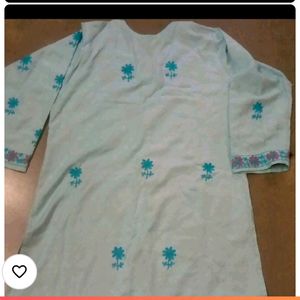 Lackhnowi Kurta