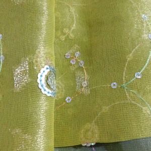 Organza Saree With Blouse - Gifts For Mom