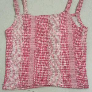 pink crop top