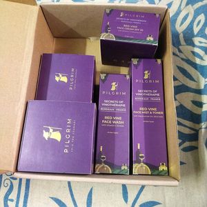 New Pilgrim French Red Vine Premium Face Care Kit