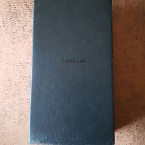 Samsung Galaxy Note 8 (Midnight Black) With Stylus