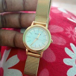 🥳🤩🤗Sonata Watch 🥰🤩Full Gold Color