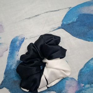 Pack Of 6 Beautiful Scrunchies