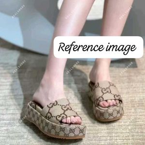 Gucci Wedges Fresh Stock