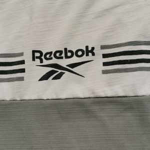 Reebok Tshirt