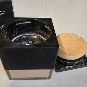 Huda Setting Powder- Banana Bread