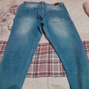 Straight Fit Jeans