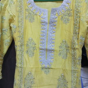 kurti with dupatta