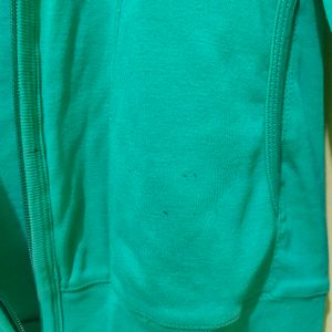 Green Sweatshirt With Thumb holes