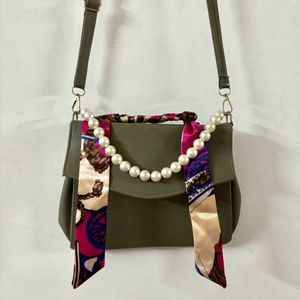 gorgeous sling bag for occasions