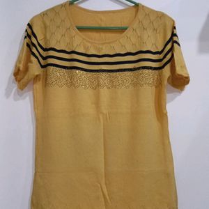 SALE FOR TODAY!! Cute Mustard Top 💛