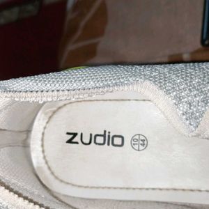 Zudio Grey Slipon Outdoor Shoes