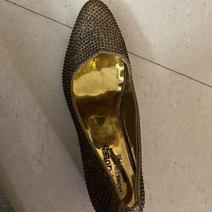 Unused Party Wear Slipper