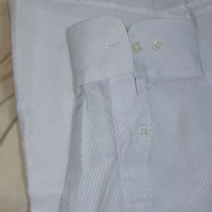 White Full Sleeve Formal Shirt