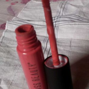 Swiss Beauty Lipstick