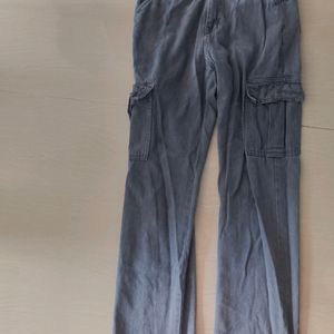 GREY CARGO PANTS ( ZARA) UNDER 500