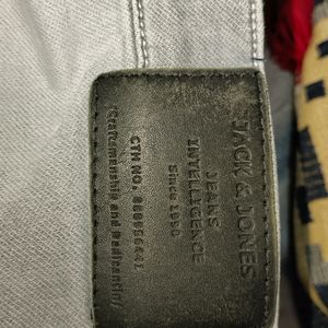 JACK AND JONES JEANS