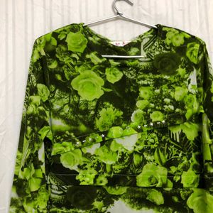 Green Long Sleeve Top