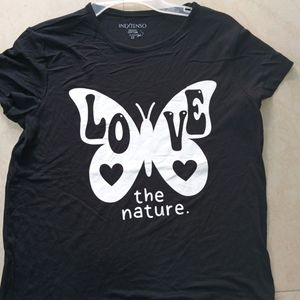 Girls T-shirt