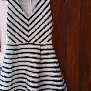 Sale 🛒 Skater Stripped Dress
