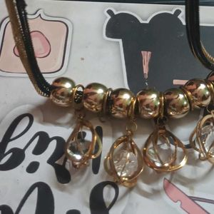 Anti Tarnish designer Neckpiece