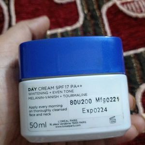 Loreal Paris White Perfect Day Cream