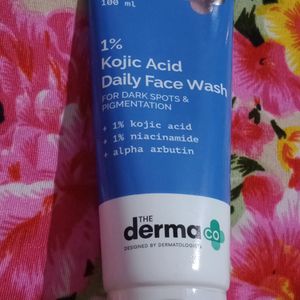 1% Kojic Acid The Derma Co Facewash (100ml)