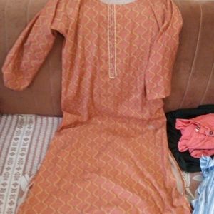 Combo Of  Two Kurti