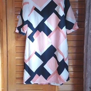 Premium quality, Colour Block Shift Dress (Midi)