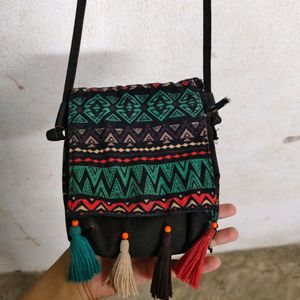 Stylish Sling Bag 🛍️