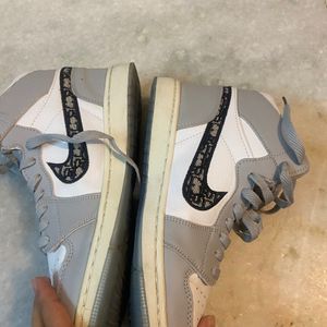 DIOR X AIR JORDAN 1 Retro High Sneakers