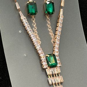 Gold Green Diamond Set