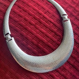 Silver Polished Collar Neckpiece